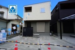 徒歩5分圏に春日北小学校、コンビニ、ドラッグストア、徳洲会病院＾＾10分圏にはスーパー、幼稚園、保育園など＾＾