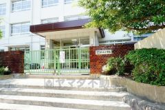 長住小学校