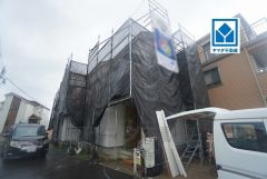 宮竹小学校すぐ＾＾歩1分。ららぽーと福岡(車5分/1.4ｋｍ)。西鉄とJRのWアクセス＾＾