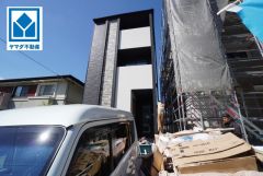 南向き3階建4LDK。日当たり・風通し良好＾＾