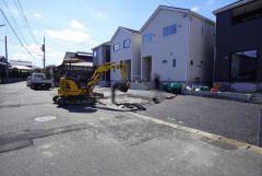 前面道路北東側：約6.00ｍ公道。