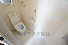 1階2階の2ヶ所にトイレがあるので、忙しい朝にもゆとりができますね。