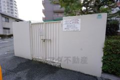 ゴミ置き場。