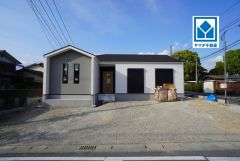 オール電化＾＾角地＾＾中牟田小学校(歩2分)生活がワンフロアで完結する、平屋建て＾＾敷地約78坪＾＾