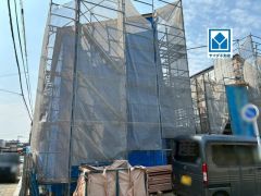 開放感のある角地。ＭｒＭａｘすぐ隣＾＾西鉄バス「上長尾」歩2分。博多駅・天神方面行＾＾