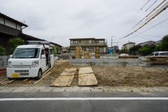カースペースは4台分（車種による）を確保＾＾