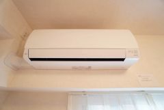 夏や冬に欠かせないエアコン標準装備＾＾