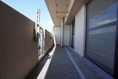 バルコニーは日当たり良好です。お洗濯物も気持ちよく干せそうです。日光浴をしたり、星を眺めたりも良いですね^^