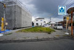 東野小学校(歩5分)＾＾長期優良住宅。西鉄「大保駅」(歩13分・自転車5分/1ｋｍ)