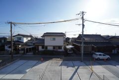 目の前に日差しを遮る建物がないので、日当たり＆風通し良好です＾＾