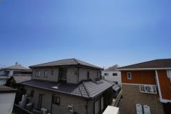 2階バルコニーからの眺望です。前面に遮るものがなく景色を一望できます。