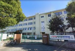 曰佐中学校