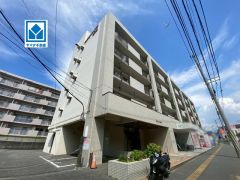 R8年7月リフォーム完了済＾＾トイレ、洗面台交換、給湯器交換、クロス張替え、床など