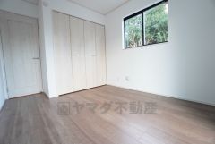 住む人のこだわりを活かす洋室＾＾広めのクローゼットもあり荷物もすっきり片付けられ、ゆとりのある暮らしが出来ます＾＾