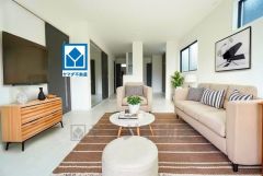 17.75帖。家族が集まる開放的なリビング。思い思いの時間を過ごしたり食事をしたり、素敵な団らんの場になりますね。家具はCGによるイメージ図です。