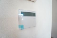 おいだき機能つきなのでお風呂に入る時間が異なるご家庭には嬉しいですね。ボタン一つで快適で便利な生活が＾＾