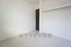 住む人のこだわりを活かす洋室＾＾オープンクローゼットもあり荷物もすっきり片付けられ、ゆとりのある暮らしが出来ます＾＾