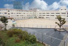平尾小学校