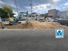 約40坪。建築条件付き土地＾＾平坦、整形地＾＾西鉄バス「皿山一丁目」歩2分。天神博多方面行＾＾快速も停車します＾＾