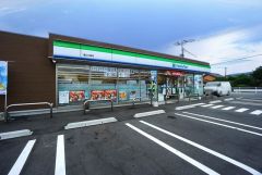 ファミリーマート　基山小倉