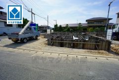 角地＾＾西鉄バス「老司団地」歩5分。快速天神行＾＾外環状線(車3分/1ｋｍ)＾＾外環状線(車3分/1ｋｍ)＾＾
