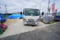 駐車スペースはゆとりある2台分を確保。マイカー用に、お客さま用に、余裕を持ってご利用いただけます。