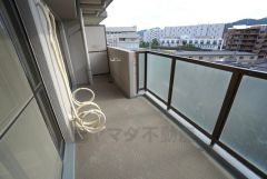 陽当たりの良いバルコニーです。お洗濯やお布団干しはもちろん、日光浴スペースにも＾＾