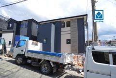 開放感のある角地＾＾白水小学校(歩6分)＾＾歩4分圏にセブン、ドラッグストアコスモス＾＾JR「博多南」駅(自転車8分/1.6ｋｍ)＾＾