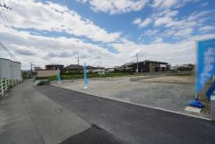 前面道路は西側4ｍ公道です＾＾