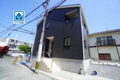 オール電化＾＾角地＾＾歩4分圏にマルキョウ。西鉄バス「警弥郷」停。大橋駅行き＾＾