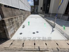 駐車スペースは縦列で2台分確保＾＾