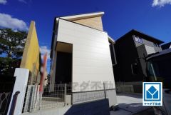 4LDK・吹抜けオシャレ新築戸建物件＾＾子育て世代におススメです。周辺にはコンビニ・スーパー・病院等があり周辺環境充実＾＾是非お問い合わせください。^