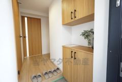 ご家族の靴をスッキリと収納できるシューズボックス。