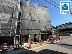スーパーやコンビニなども近く周辺環境充実。快適でゆとりのある生活空間で新生活を始めましょう^^