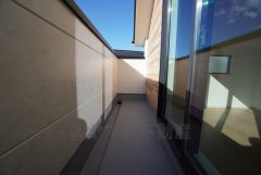 陽当たりの良いバルコニーです。お洗濯やお布団干しはもちろん、日光浴スペースにも＾＾足元は防水工事施工済です。