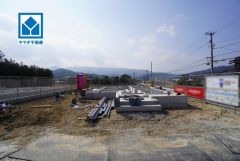 4LDK。ランドリールームのある家＾＾南東側面に広々とした5.5帖のバルコニー付き＾＾