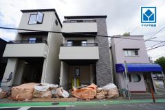 ＪＲ鹿児島本線「竹下」歩9分＾＾ 西鉄バス「那珂小学校」停歩3分＾＾