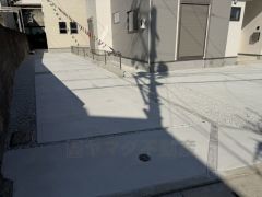 カースペース2台分。