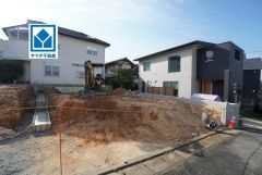 ゆめモール那珂川(車10分/4.1ｋｍ)＾＾西鉄バス「東花畑小学校前」停歩4分＾＾