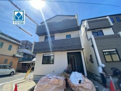 角地＾＾春日原小学校(歩3分)。西鉄＆JRのWアクセス。西鉄「春日原駅」歩4分＆JR「春日駅」歩7分。歩7分圏にレイリア、サニー、セブン、ファミマ、マツキヨ、幼稚園、市役所など＾＾