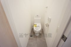 1階2階の2ヶ所にトイレがあるので、忙しい朝にもゆとりができますね。