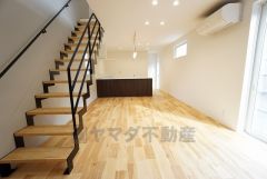 広々とした約17帖のLDK。