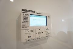 おいだき機能つきなのでお風呂に入る時間が異なるご家庭には嬉しいですね。ボタン一つで快適で便利な生活が＾＾