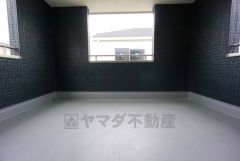 急な降雨時も安心のインナーバルコニー。