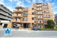 R7年2月リフォーム完了済＾＾須玖小(歩2分)春日中(歩7分)。歩8分圏にマルキョウ、ファミマ、ドラモリ、保・幼稚園など周辺環境充実＾＾ 西鉄バス「須玖小学校前」歩3分。井尻大橋・博多駅行。