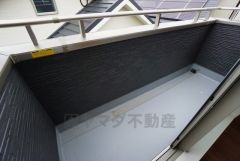 陽当たりの良いバルコニーです。お洗濯やお布団干しはもちろん、日光浴スペースにも＾＾