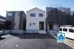 3号棟。4LDK、タタミコーナー＾＾ 洗濯物も沢山干せるインナーバルコニー付き＾＾