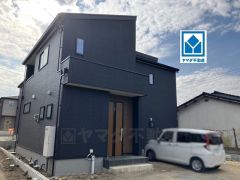 西鉄天神大牟田線「端間」駅まで徒歩9分＾＾小郡鳥栖南スマートIC（車5分/2.5ｋｍ）＾＾フレスポ鳥栖（車8分/3.7ｋｍ）＾＾4LDK。敷地面積約45坪＾＾