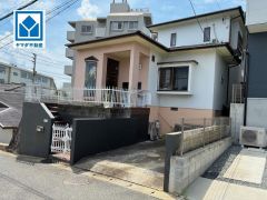 建築条件なし。お好きなハウスメーカーで建築可能です＾＾公簿220.81㎡（66.79坪）。擁壁（検査済証有）を除き解体更地渡し。