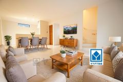 リビングは広々として家具の配置も色んなパターンが考えられますね。家具はCGによるイメージ画像です。